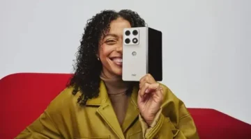 ما هو السعر الذي حددته موتورولا لهاتفها الجديد القابل للطي Razr Fold؟